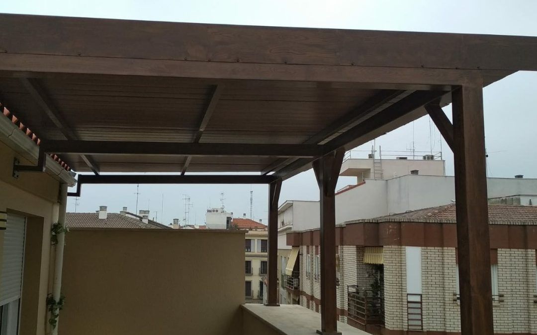 Porche efecto madera